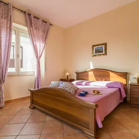 Apartment Affittasardegna-casa Pineta 2 *
